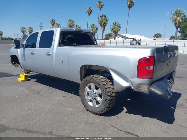1GC1KXC82EF139303 Chevrolet lml