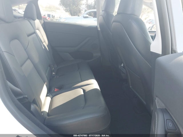 2023 TESLA MODEL Y 7SAYGDEE2PA072212 Photo 7