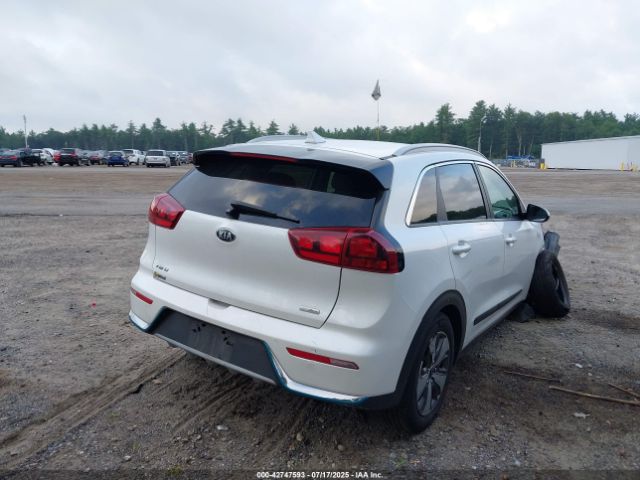 2019 KIA NIRO PLUG-IN HYBRID KNDCM3LD7K5235308 Photo 3