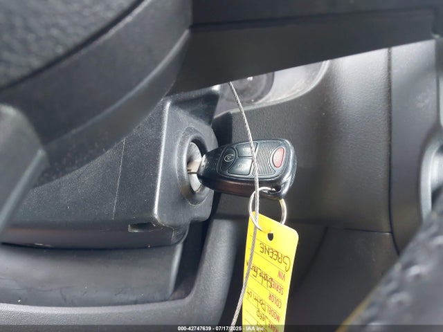 1C4NJRFB1ED809572 Jeep 2014