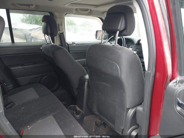 1C4NJRFB1ED809572 Jeep 2014
