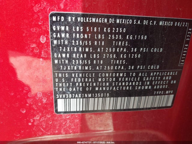 3VV3B7AX1NM135019 Volkswagen Tiguan