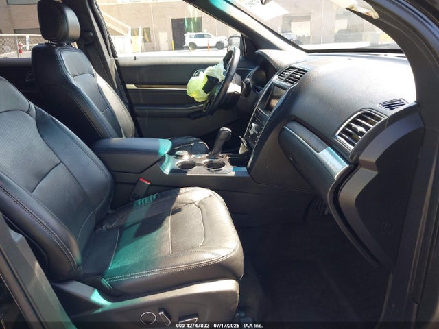 Ford 2016 2016 1FM5K8F80GGC23616 Image 5