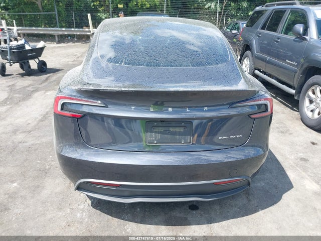 42747819 :رقم المزاد ، 5YJ3E1EB6SF924798 vin ، 2025 Tesla Model 3 Long Range All-wheel Drive مزاد بيع