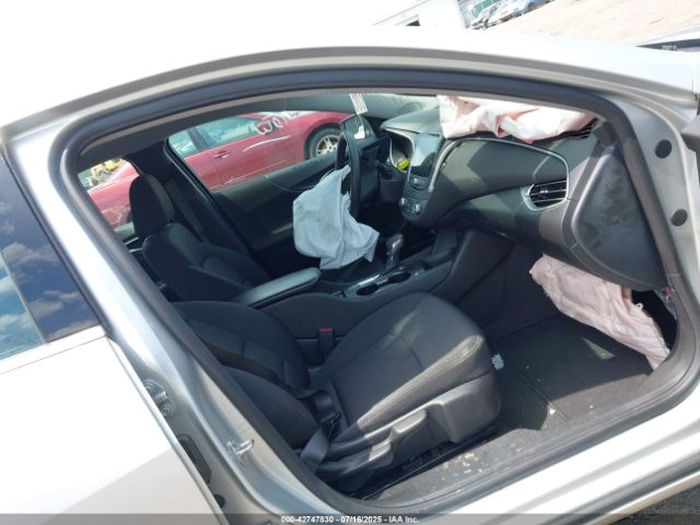 2021 CHEVROLET MALIBU 1G1ZC5ST7MF013777 Photo 4