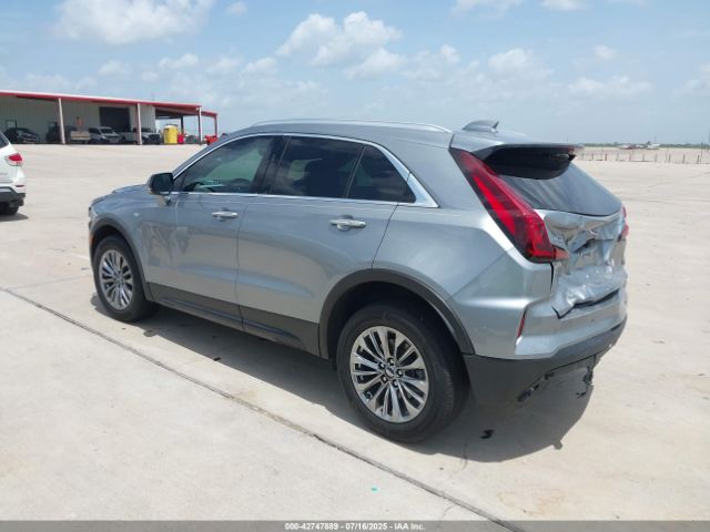 2025 CADILLAC XT4 1GYFZCR4XSF140364 Photo 2