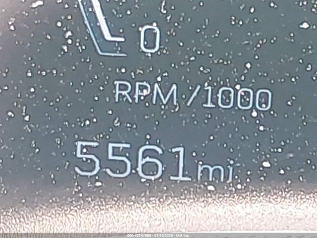 2025 CADILLAC XT4 1GYFZCR4XSF140364 Photo 6