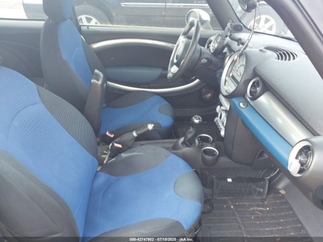 2008 MINI COOPER S WMWMF73548TT91208 Photo 4