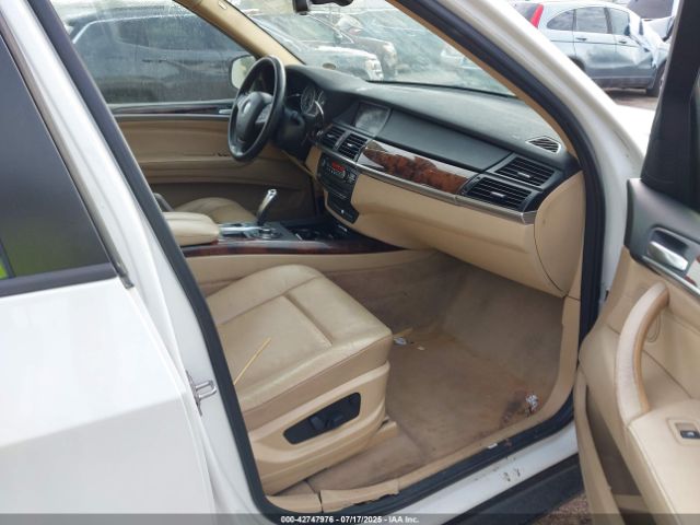 2012 BMW X5 5UXZV4C55CL763463 Photo 4