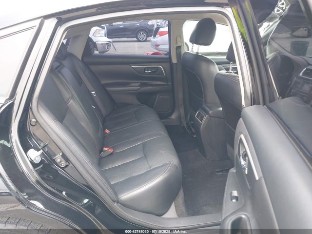1N4AL3AP7HC143598 Nissan 2017