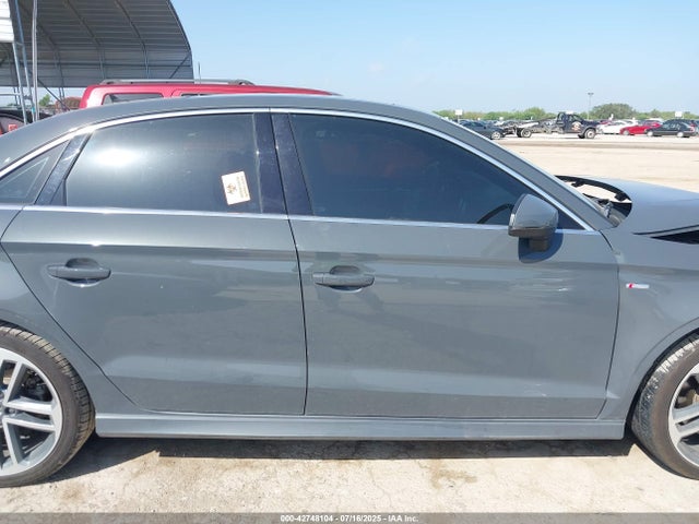 WAUGUGFF9K1011502 Audi A3