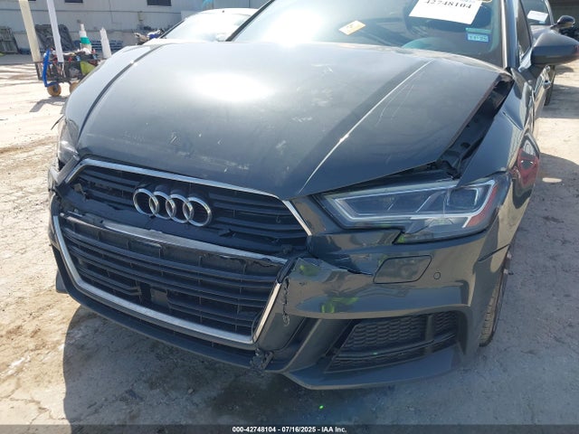 2019 AUDI A3 WAUGUGFF9K1011502 Photo 5