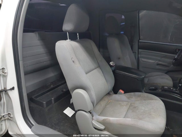 Toyota 2tr-fe 2015 5TFTX4CN5FX055292 Image 8