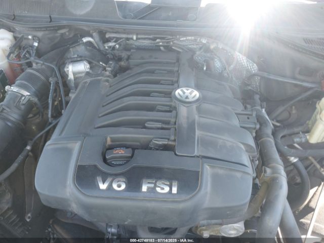 2011 VOLKSWAGEN TOUAREG WVGFF9BP7BD007333 Photo 9