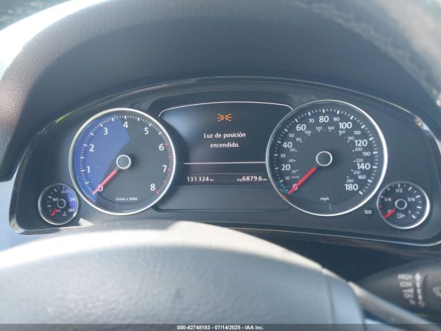 2011 VOLKSWAGEN TOUAREG WVGFF9BP7BD007333 Photo 6