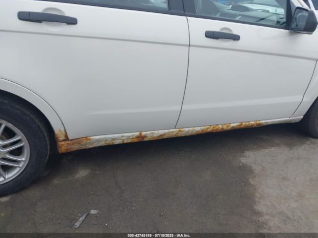 2010 FORD FOCUS 1FAHP3FN7AW267756 Photo 5