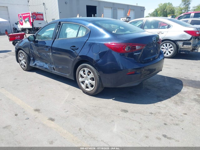 3MZBM1U73FM175212 Mazda pe