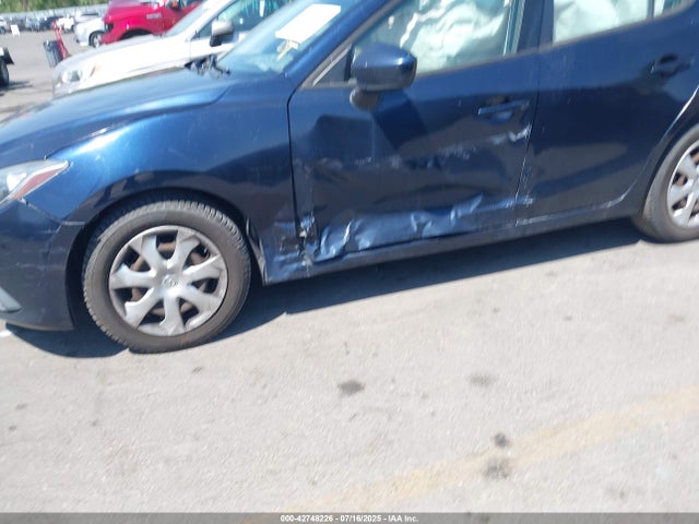 3MZBM1U73FM175212 Mazda pe