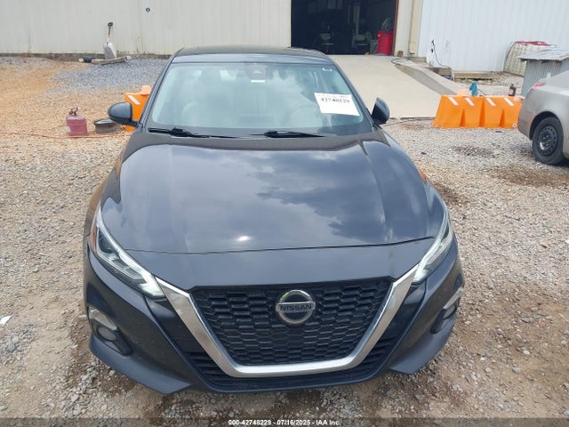 Nissan 2019 2019 1N4BL4EV1KC124796 Image 12