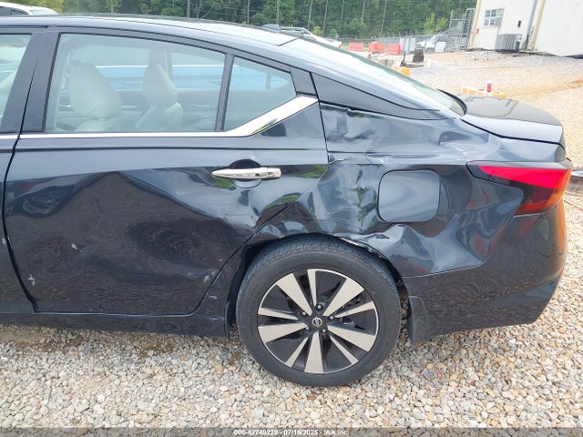 Nissan 2019 2019 1N4BL4EV1KC124796 Image 6