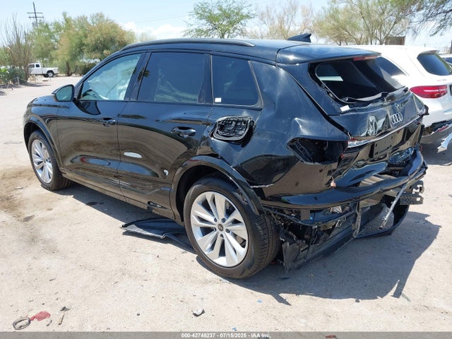2025 AUDI Q6 E-TRON WA112BGF0SA029719 Photo 2