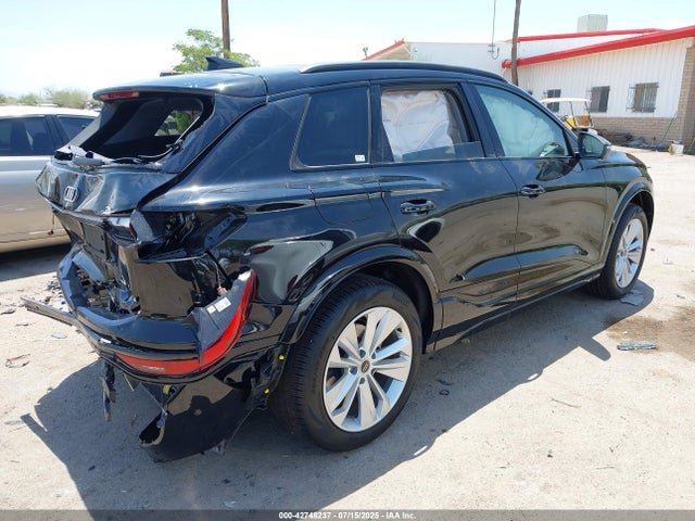 2025 AUDI Q6 E-TRON WA112BGF0SA029719 Photo 3