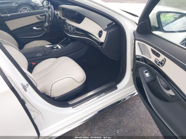 2020 MERCEDES-BENZ AMG S 63 WDDUG8JBXLA517385 Photo 4