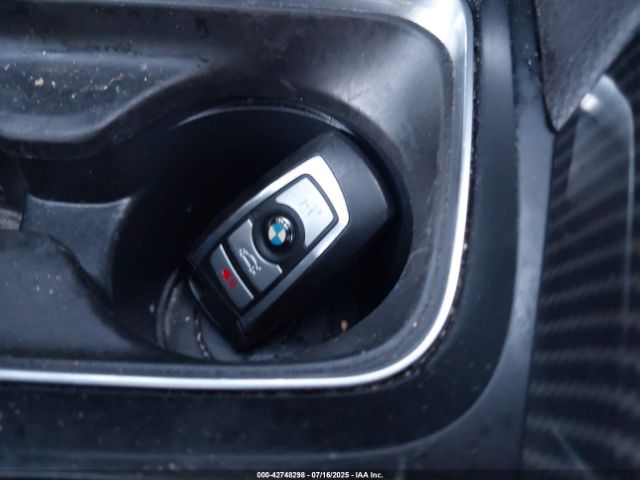 2016 BMW M4 WBS3R9C59GK336381 Photo 10