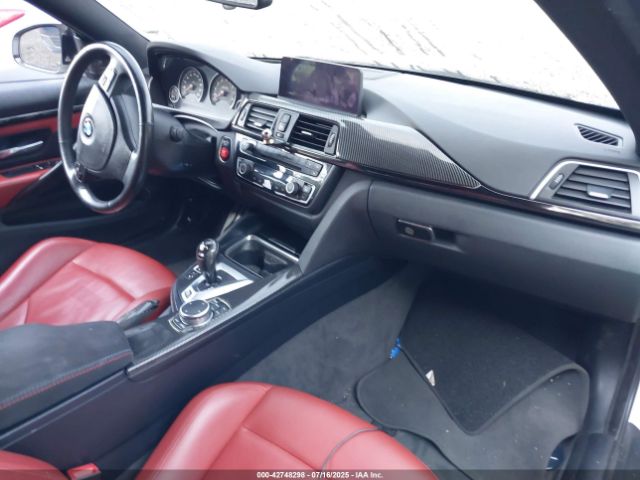 2016 BMW M4 WBS3R9C59GK336381 Photo 4