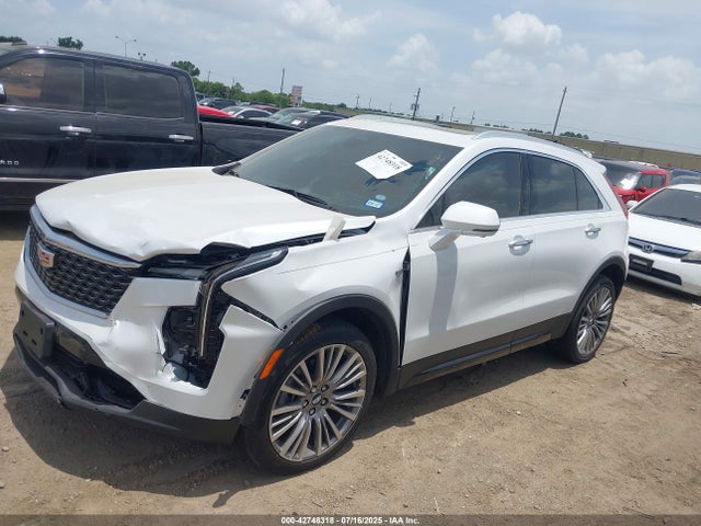 2025 CADILLAC XT4 1GYFZCR46SF126297 Photo 1