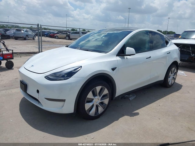 2023 TESLA MODEL Y 7SAYGDEE4PA178628 Photo 1