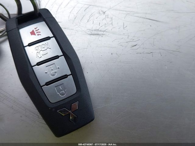 2023 MITSUBISHI OUTLANDER JA4J3UA88PZ060230 Photo 10