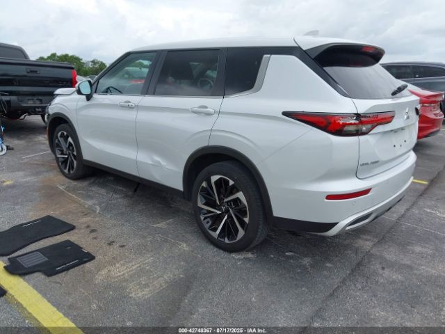 2023 MITSUBISHI OUTLANDER JA4J3UA88PZ060230 Photo 2