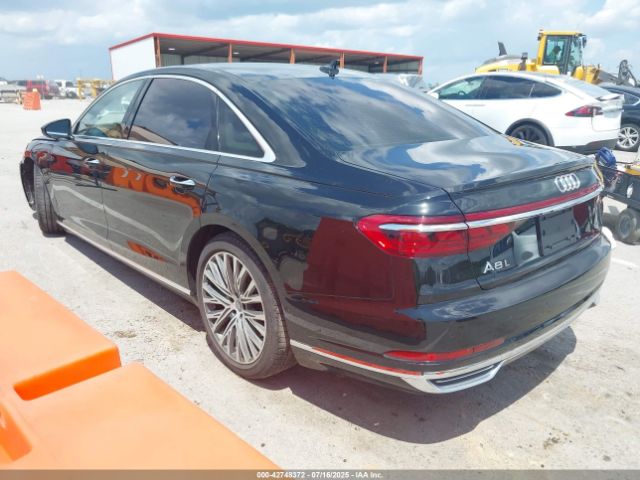 2019 AUDI A8 L WAU8DAF89KN005520 Photo 2