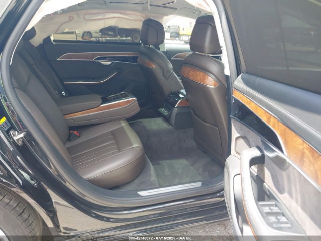 2019 AUDI A8 L WAU8DAF89KN005520 Photo 7