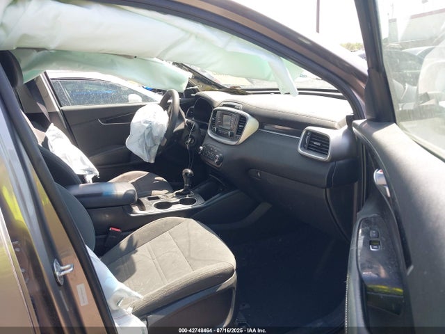 5XYPGDA31HG287784 KIA 2017