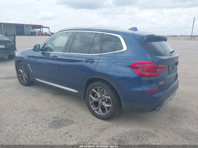 BMW X3 2021 5UXTY3C06M9D87921 Image 3