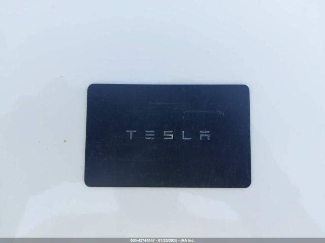 2025 TESLA MODEL Y 7SAYGDEE0SF300090 Photo 10