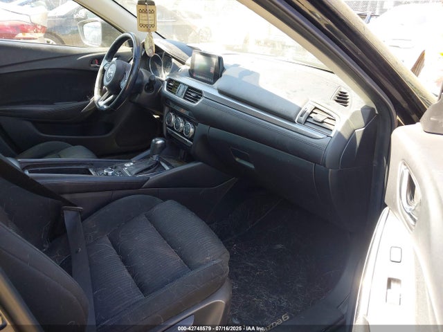 JM1GL1U5XH1120105 Mazda py