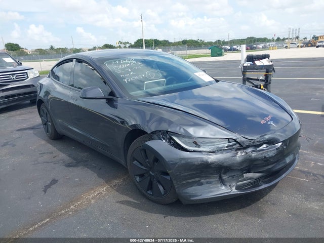 2025 TESLA MODEL 3 5YJ3E1EA5SF970551 Photo 5