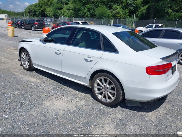 2015 AUDI A4 WAUBFAFL1FN018529 Photo 2