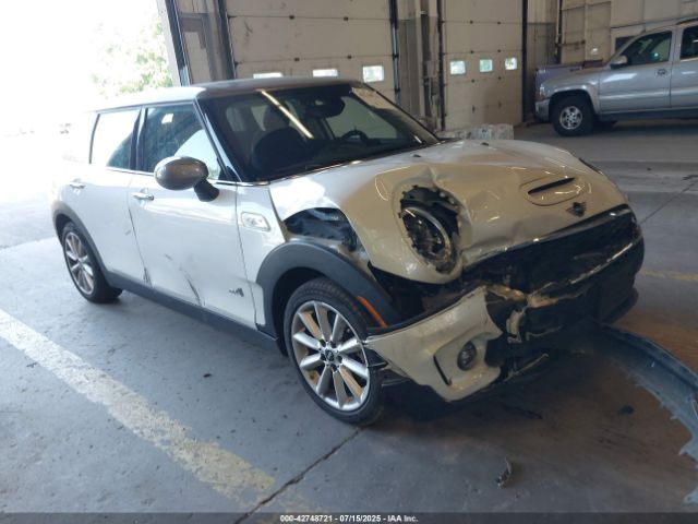 2024 MINI CLUBMAN WMWXJ1C01R2U30146