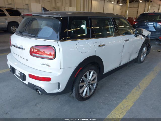 2024 MINI CLUBMAN WMWXJ1C01R2U30146 Photo 3