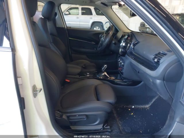 2024 MINI CLUBMAN WMWXJ1C01R2U30146 Photo 4