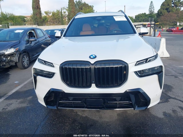 5UX23EM06R9W12430 BMW X7
