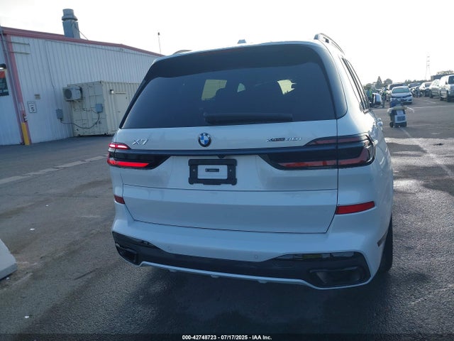 5UX23EM06R9W12430 BMW X7