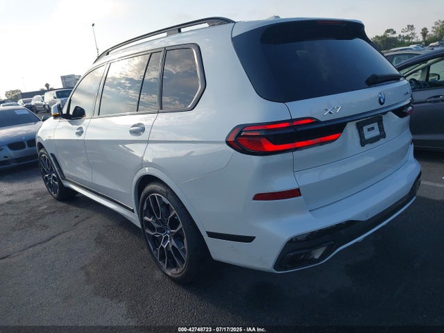 5UX23EM06R9W12430 BMW X7
