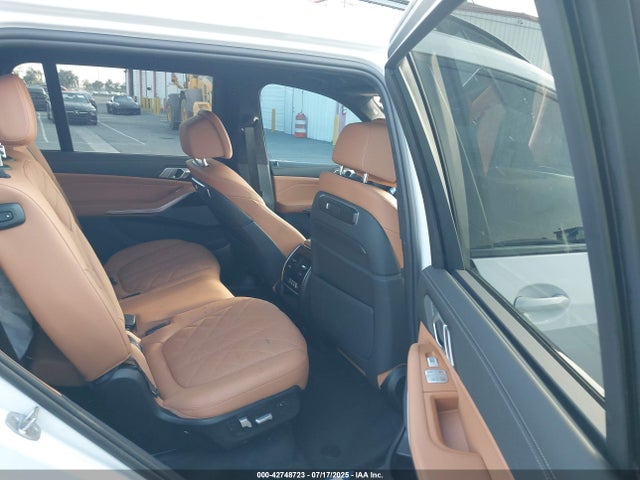 5UX23EM06R9W12430 BMW X7