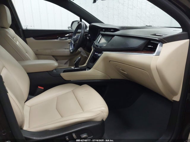 2018 CADILLAC XT5 1GYKNCRSXJZ161219 Photo 4
