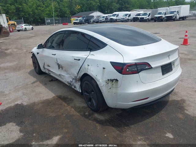 2023 TESLA MODEL 3 5YJ3E1EB2PF599672 Photo 2